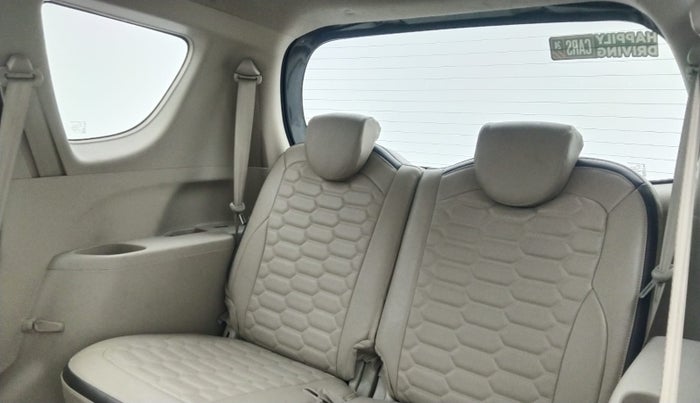 2017 Maruti Ertiga ZDI SHVS, Diesel, Manual, 45,218 km, Third Seat Row ( optional )