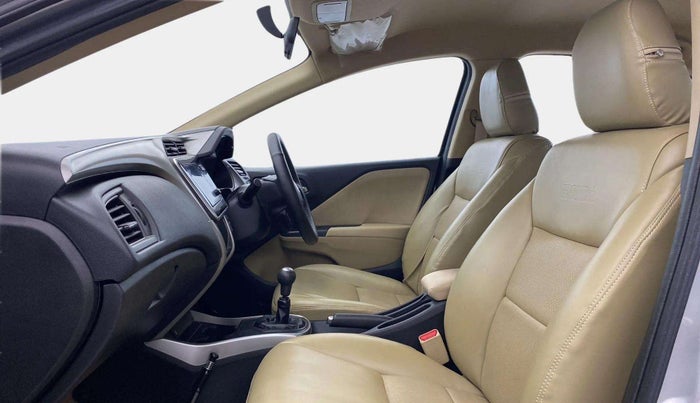 2017 Honda City 1.5L I-VTEC V MT, Petrol, Manual, 19,620 km, Right Side Front Door Cabin