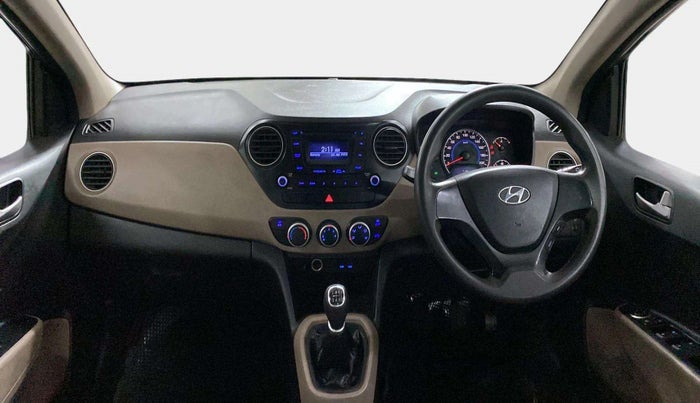 2015 Hyundai Grand i10 SPORTZ 1.2 KAPPA VTVT, Petrol, Manual, 35,890 km, Dashboard