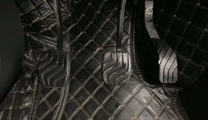 2023 Nissan MAGNITE XV MT, Petrol, Manual, 15,794 km, Pedals