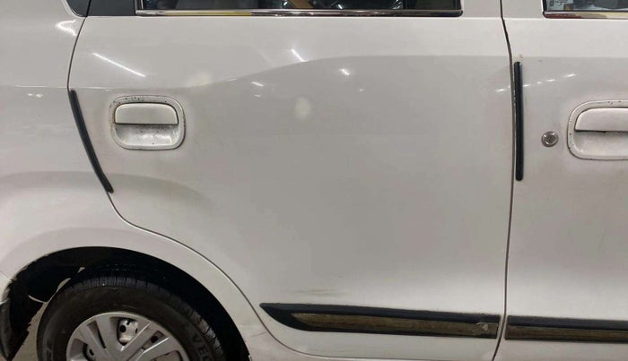 2019 Maruti New Wagon-R LXI CNG 1.0, CNG, Manual, 93,151 km, Right rear door - Slightly dented