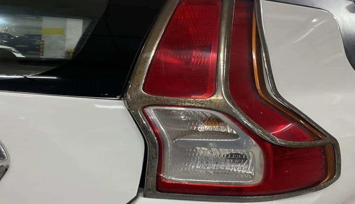 2019 Maruti New Wagon-R LXI CNG 1.0, CNG, Manual, 93,151 km, Right tail light - Minor damage