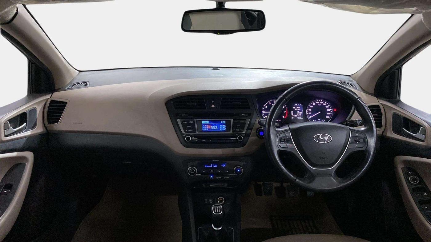 2016 Hyundai Elite i20 ASTA 1.2, Petrol, Manual, 16,868 km, Dashboard