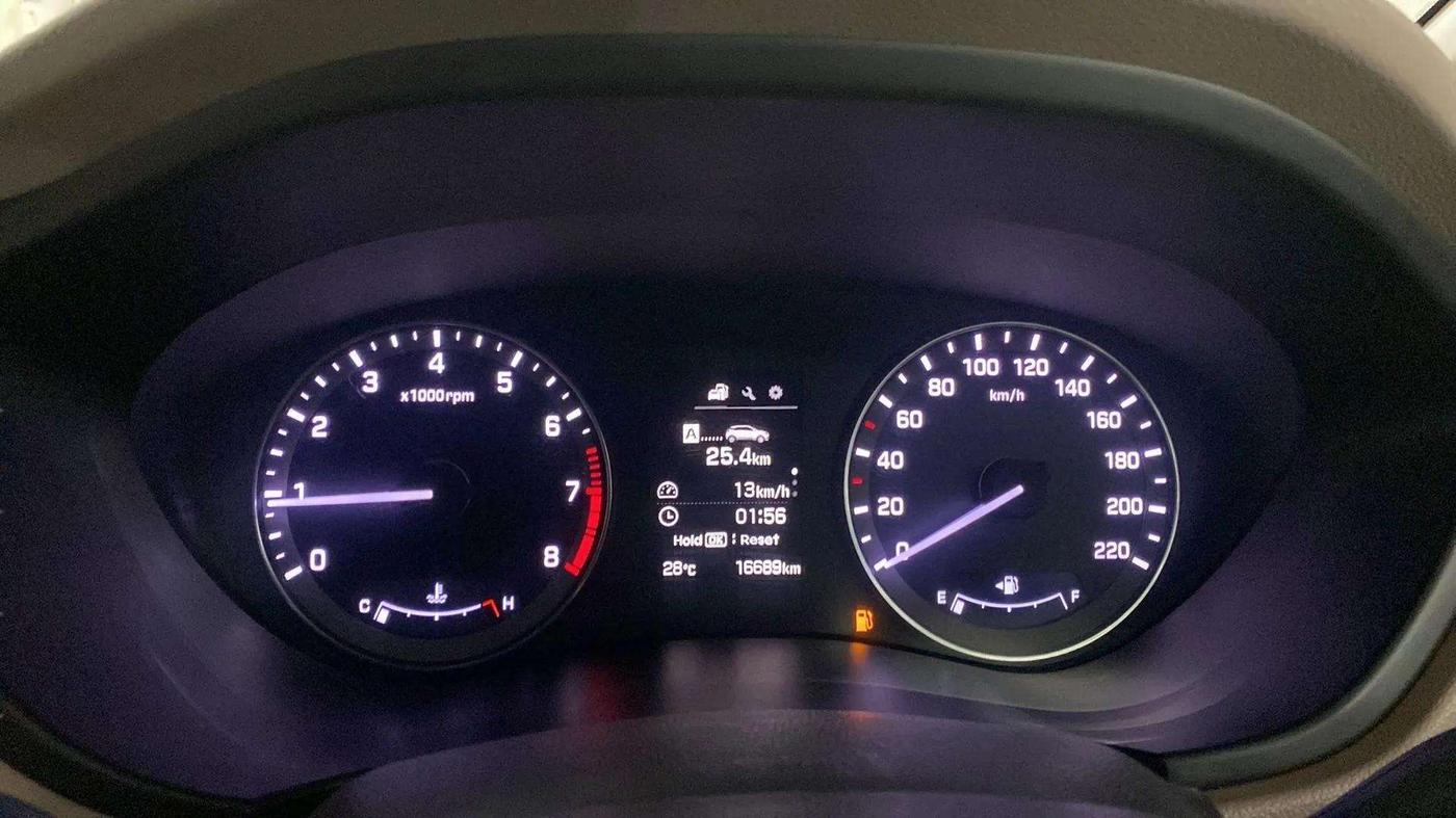 2016 Hyundai Elite i20 ASTA 1.2, Petrol, Manual, 16,868 km, Odometer Image