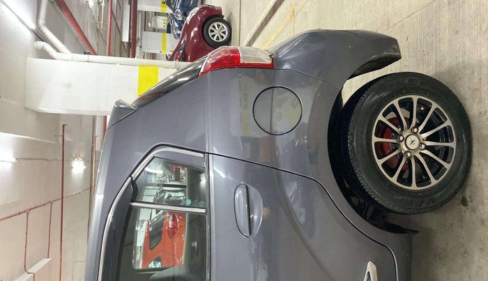 2018 Hyundai NEW SANTRO MAGNA CNG, CNG, Manual, 60,087 km, Left quarter panel - Slightly dented