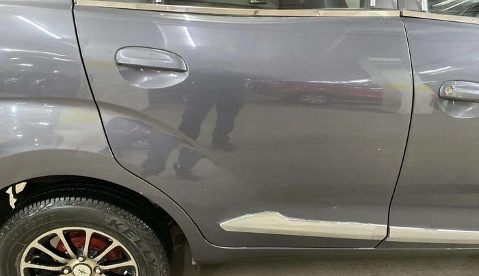 2018 Hyundai NEW SANTRO MAGNA CNG, CNG, Manual, 60,087 km, Right rear door - Slightly dented
