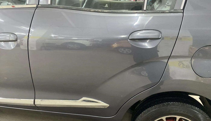 2018 Hyundai NEW SANTRO MAGNA CNG, CNG, Manual, 60,087 km, Rear left door - Slightly dented