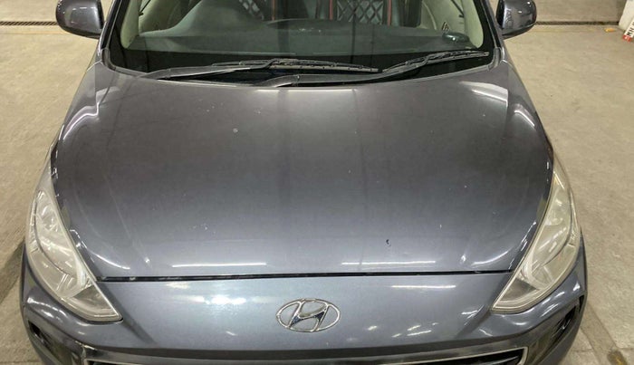 2018 Hyundai NEW SANTRO MAGNA CNG, CNG, Manual, 60,087 km, Bonnet (hood) - Slightly dented