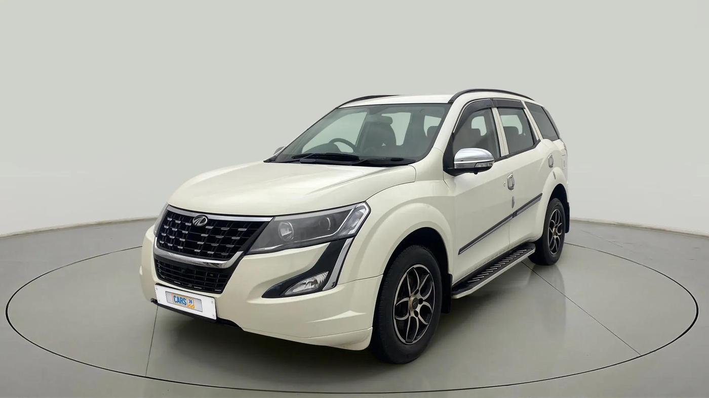 2018 Mahindra XUV500 W5, Diesel, Manual, 42,641 km, Left Front Diagonal
