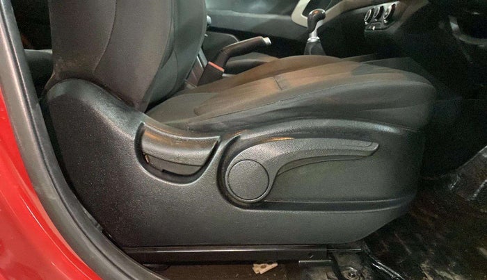 2018 Hyundai Creta E PLUS 1.6 PETROL, Petrol, Manual, 54,043 km, Driver Side Adjustment Panel