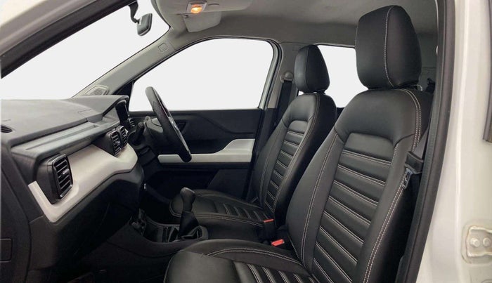 2023 Tata PUNCH PURE MT, Petrol, Manual, 9,604 km, Right Side Front Door Cabin