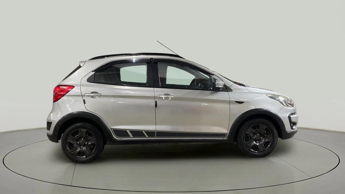 2019 Ford FREESTYLE TREND PLUS 1.2 PETROL, Petrol, Manual, 57,006 km, Right Side View