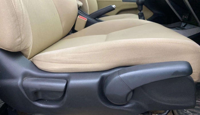2017 Honda City 1.5L I-VTEC V MT, Petrol, Manual, 47,678 km, Driver Side Adjustment Panel