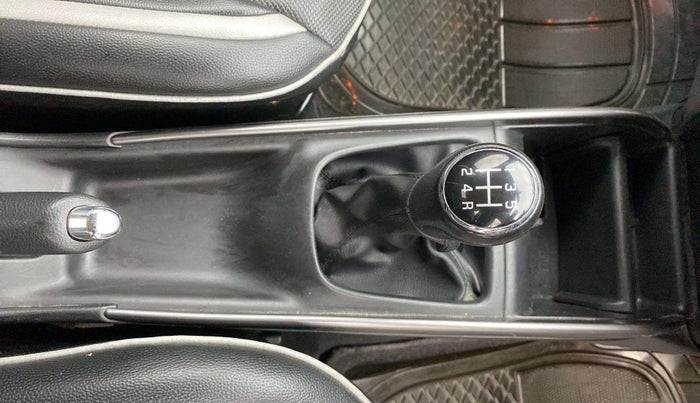 2019 Maruti Baleno ZETA PETROL 1.2, Petrol, Manual, 28,676 km, Gear Lever