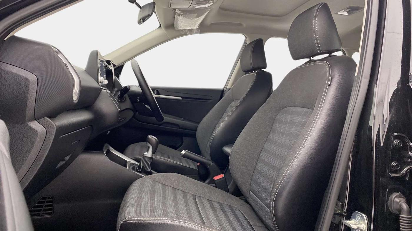 2023 KIA SONET HTK PLUS 1.0 IMT, CNG, Manual, 11,332 km, Right Side Front Door Cabin