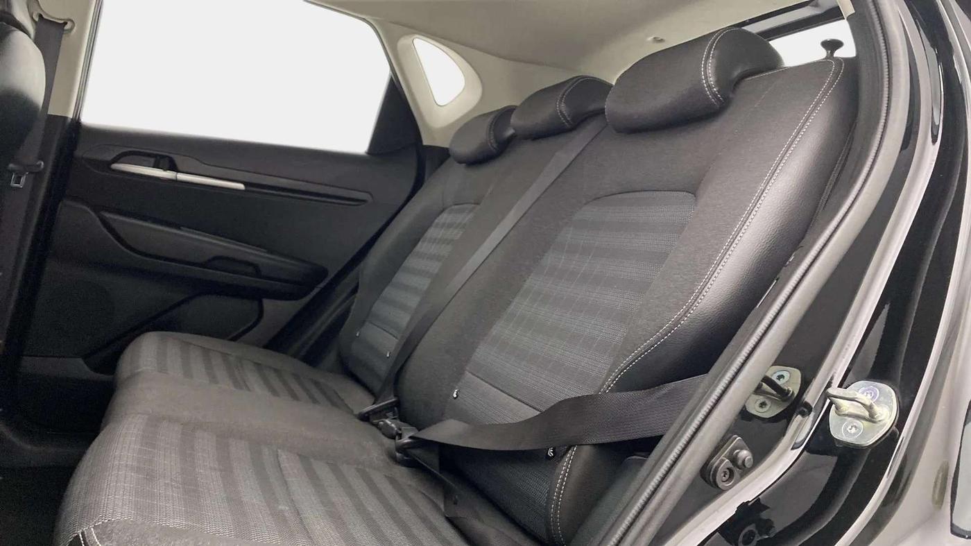 2023 KIA SONET HTK PLUS 1.0 IMT, CNG, Manual, 11,332 km, Right Side Rear Door Cabin