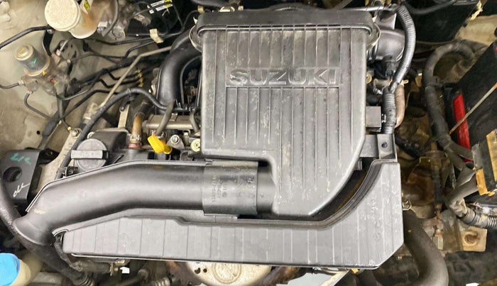 2014 Maruti Swift VXI, Petrol, Manual, 31,714 km, Open Bonet