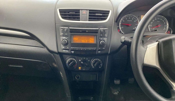 2014 Maruti Swift VXI, Petrol, Manual, 31,714 km, Air Conditioner
