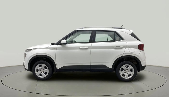 2020 Hyundai VENUE S 1.2, Petrol, Manual, 46,462 km, Left Side