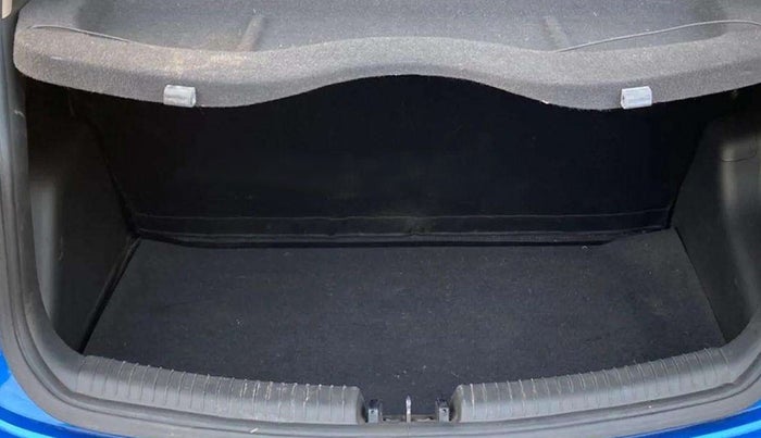 2017 Hyundai Grand i10 ASTA 1.2 KAPPA VTVT, Petrol, Manual, 12,217 km, Boot Inside