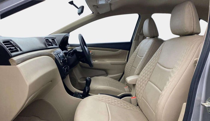 2022 Maruti Ciaz SIGMA 1.5 SHVS MT  PETROL, Petrol, Manual, 46,413 km, Right Side Front Door Cabin