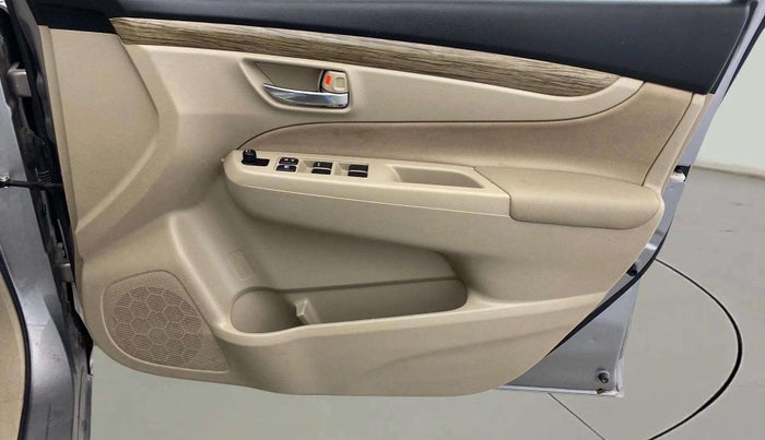 2022 Maruti Ciaz SIGMA 1.5 SHVS MT  PETROL, Petrol, Manual, 46,413 km, Driver Side Door Panels Control