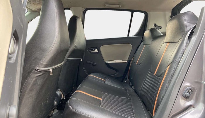 2016 Maruti Alto K10 VXI (O), Petrol, Manual, 61,808 km, Right Side Rear Door Cabin