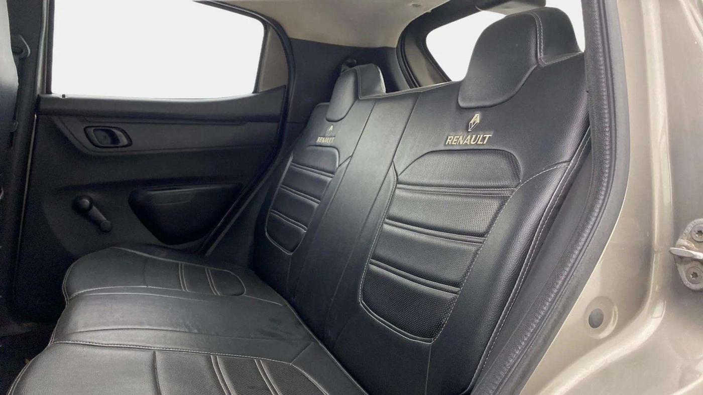 2016 Renault Kwid RXT 0.8, Petrol, Manual, 91,557 km, Right Side Rear Door Cabin