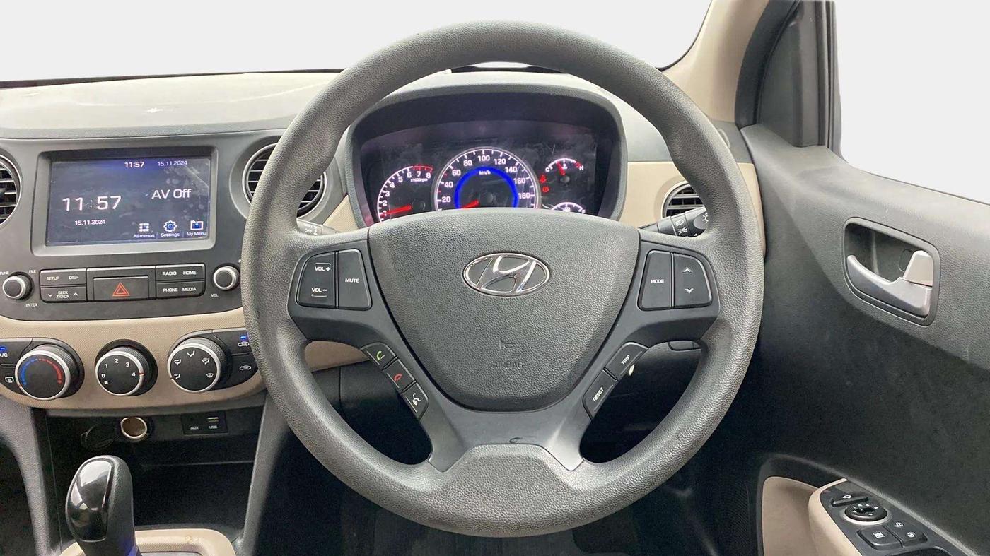 2019 Hyundai Grand i10 SPORTZ AT 1.2 KAPPA VTVT, CNG, Automatic, 24,318 km, Steering Wheel Close Up