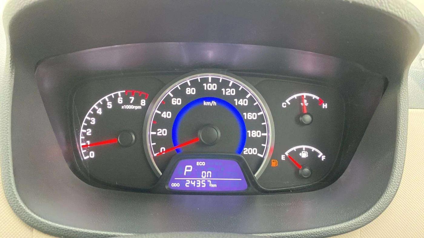 2019 Hyundai Grand i10 SPORTZ AT 1.2 KAPPA VTVT, CNG, Automatic, 24,318 km, Odometer Image