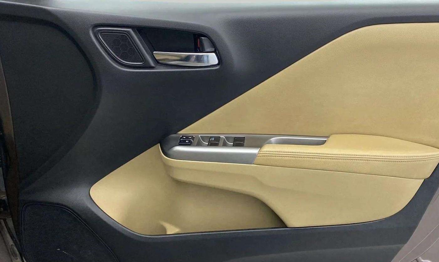 2015 Honda City 1.5L I-VTEC VX CVT, Petrol, Automatic, 75,311 km, Driver Side Door Panels Control