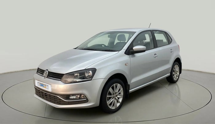 2015 Volkswagen Polo HIGHLINE1.2L, Petrol, Manual, 32,325 km, Left Front Diagonal