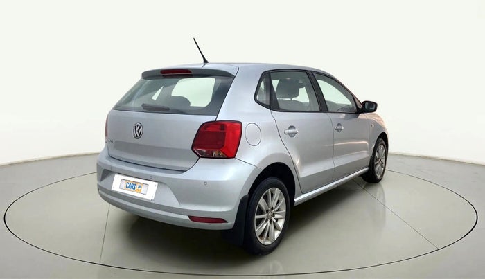 2015 Volkswagen Polo HIGHLINE1.2L, Petrol, Manual, 32,325 km, Right Back Diagonal