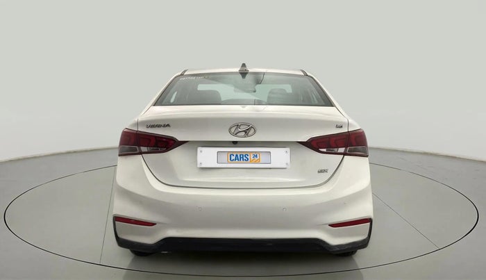 2018 Hyundai Verna 1.6 VTVT SX (O) AT, Petrol, Automatic, 97,309 km, Back/Rear