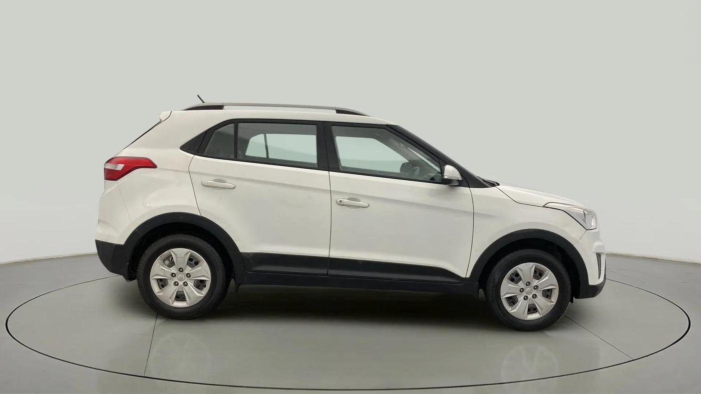 2017 Hyundai Creta E PLUS 1.6 PETROL, Petrol, Manual, 52,201 km, Right Side View