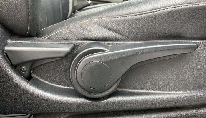2017 Tata Tiago XZA PETROL, Petrol, Automatic, 75,593 km, Driver Side Adjustment Panel