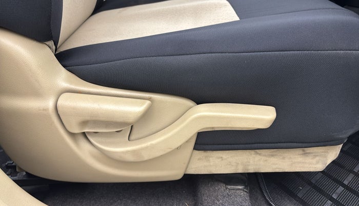 2015 Honda Amaze 1.2L I-VTEC S AT, Petrol, Automatic, 45,219 km, Driver Side Adjustment Panel