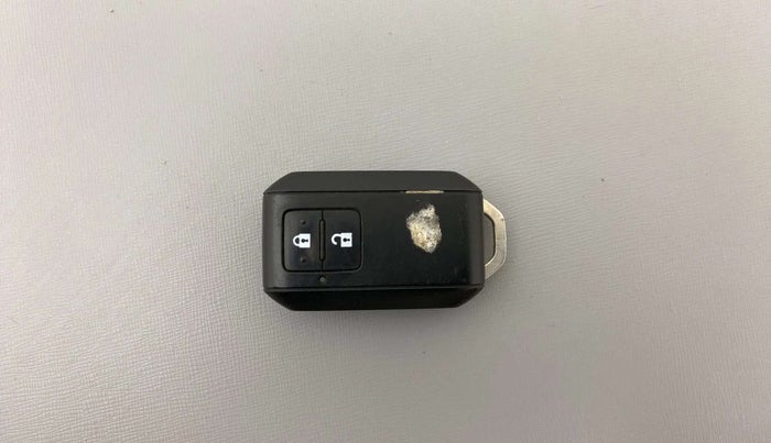 2019 Maruti Baleno ALPHA CVT PETROL 1.2, Petrol, Automatic, 88,035 km, Key Close Up