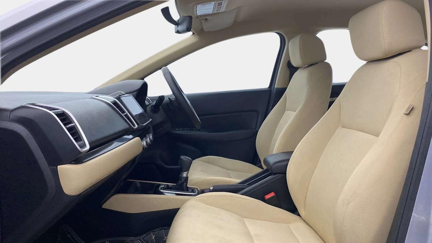 2021 Honda City 1.5L I-VTEC V CVT 5TH GEN, Petrol, Automatic, 24,532 km, Right Side Front Door Cabin
