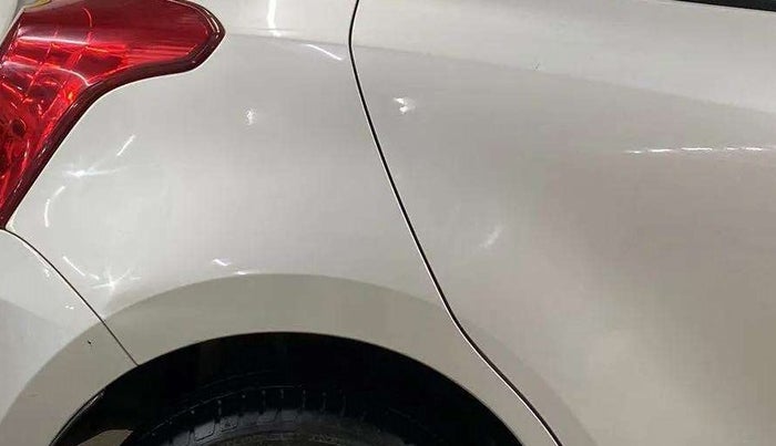 2020 Maruti Swift VXI, Petrol, Manual, 29,095 km, Right quarter panel - Minor scratches