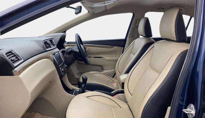 2022 Maruti Ciaz ZETA 1.5 SHVS MT PETROL, Petrol, Manual, 48,307 km, Right Side Front Door Cabin