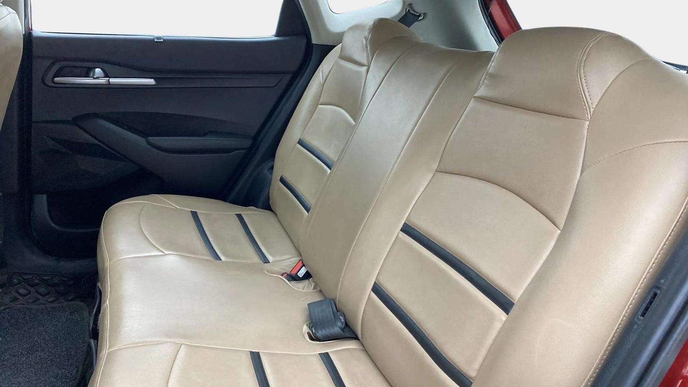 2020 KIA SELTOS HTK PLUS 1.5, Petrol, Manual, 74,791 km, Right Side Rear Door Cabin