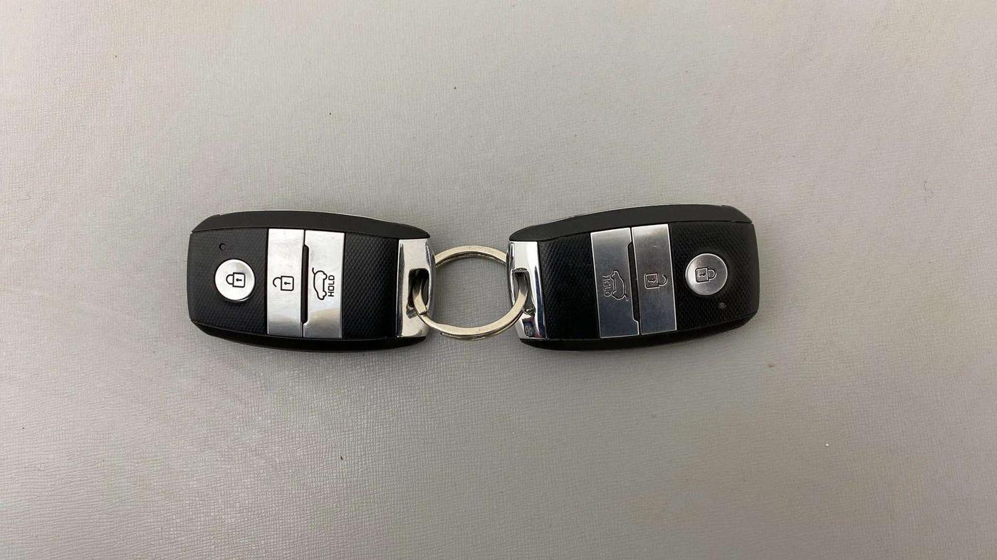 2020 KIA SELTOS HTK PLUS 1.5, Petrol, Manual, 74,791 km, Key Close Up