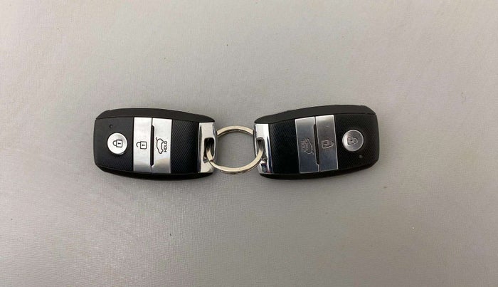 2020 KIA SELTOS HTK PLUS 1.5, Petrol, Manual, 74,791 km, Key Close Up