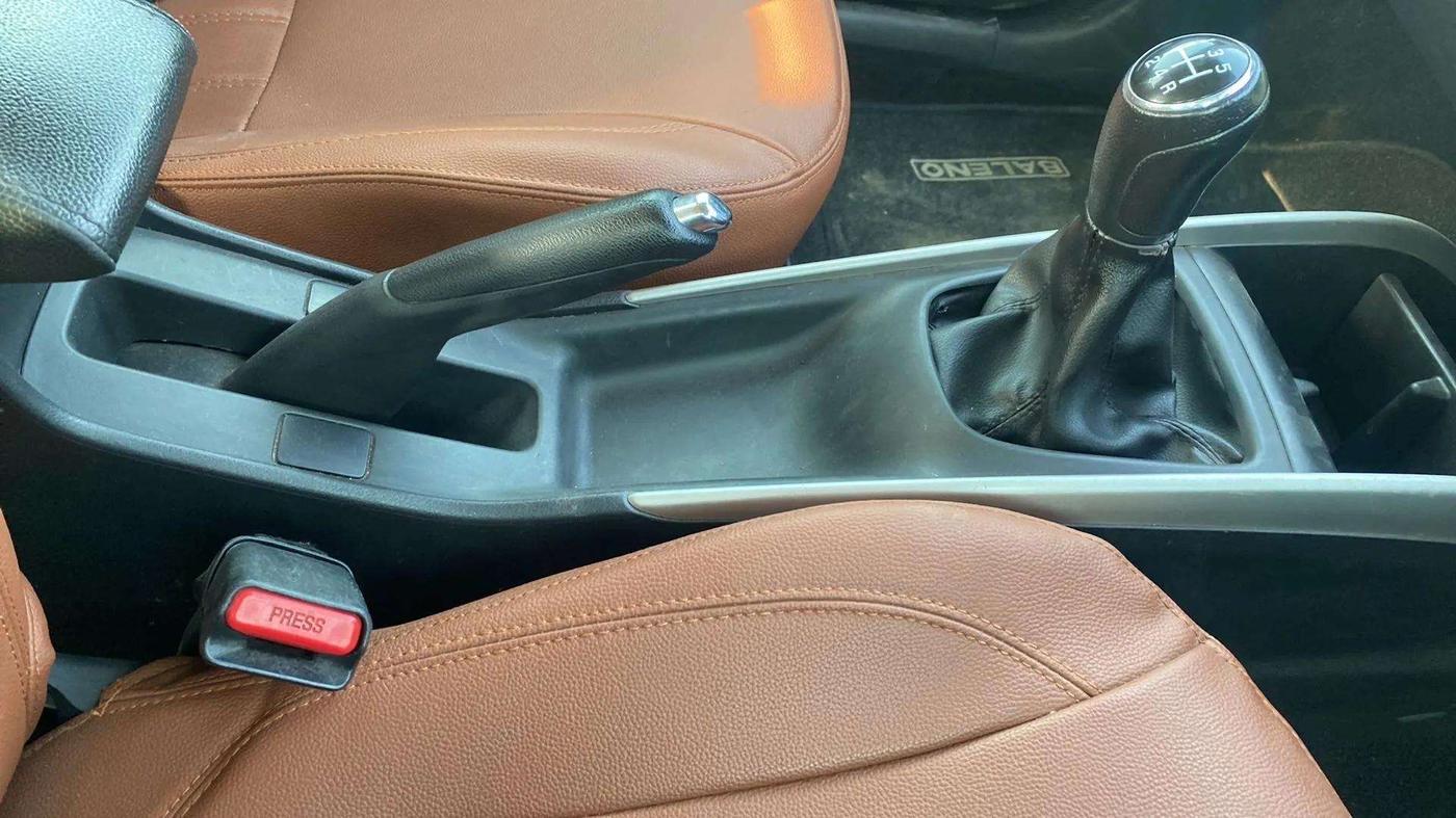 2018 Maruti Baleno ZETA PETROL 1.2, Petrol, Manual, 51,947 km, Gear Lever