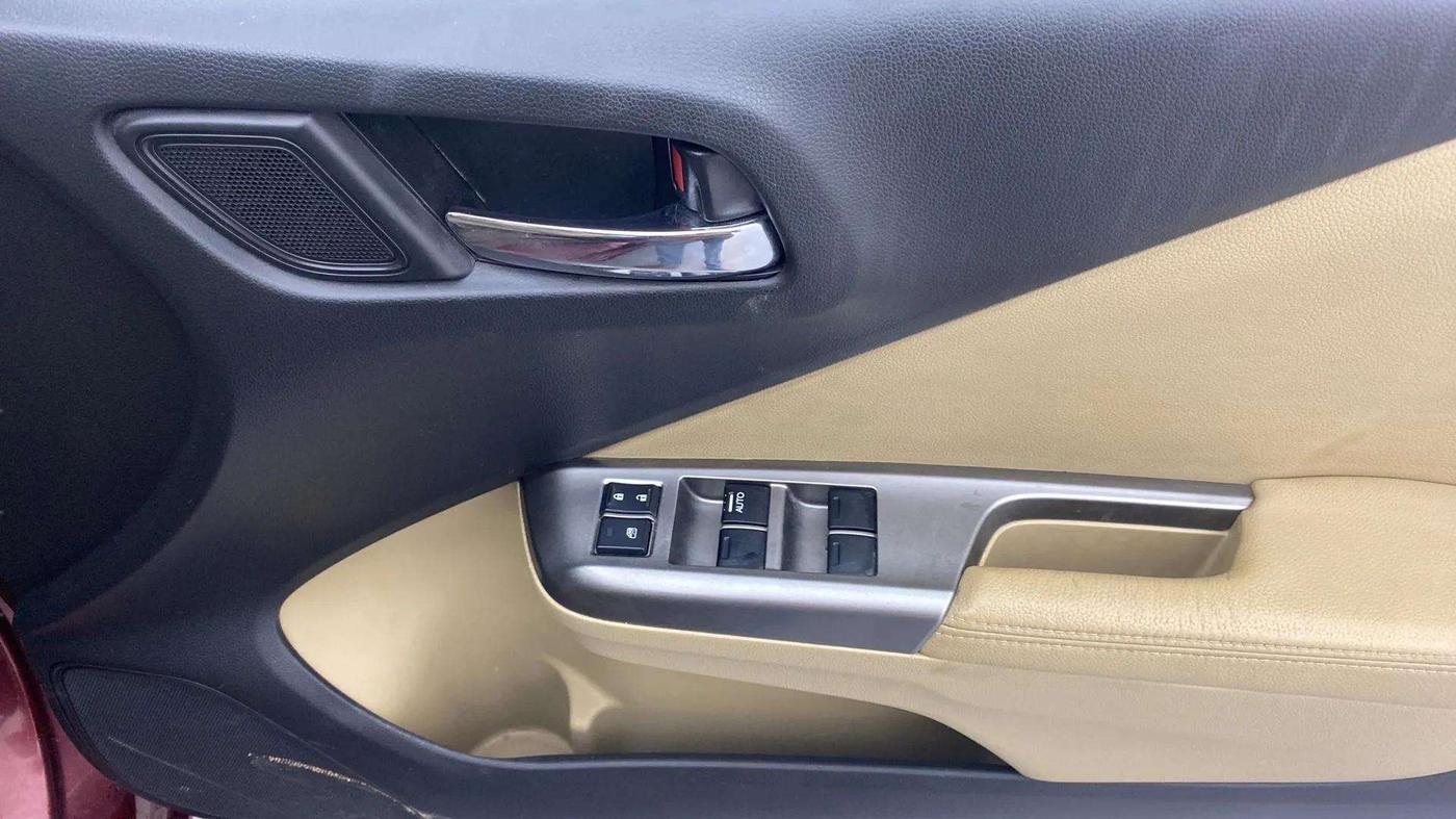 2015 Honda City 1.5L I-VTEC VX CVT, Petrol, Automatic, 72,195 km, Driver Side Door Panels Control