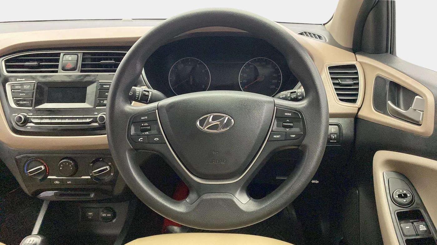 2019 Hyundai Elite i20 MAGNA PLUS 1.2, Petrol, Manual, 54,821 km, Steering Wheel Close Up