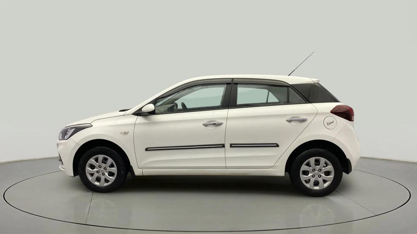 2019 Hyundai Elite i20 MAGNA PLUS 1.2, Petrol, Manual, 54,821 km, Left Side