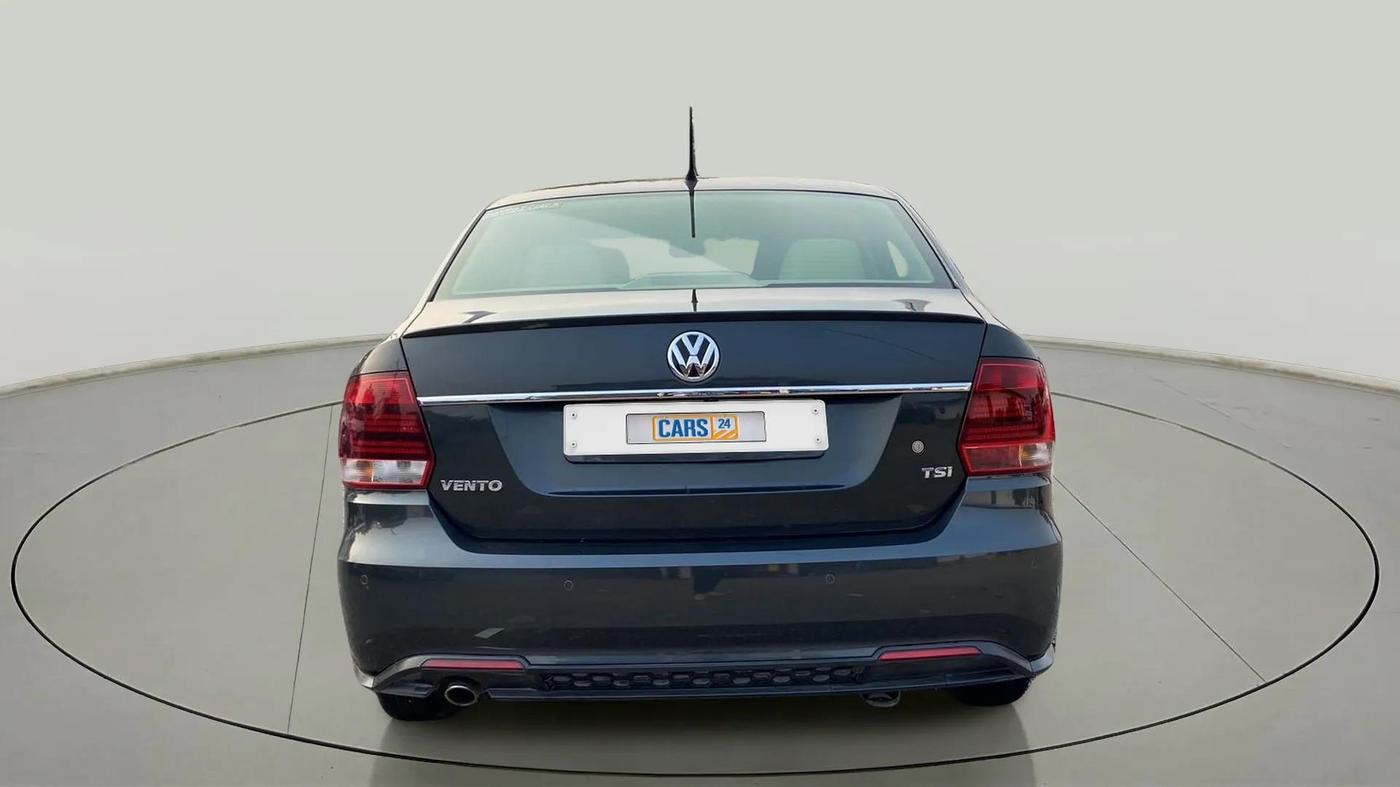 2021 Volkswagen Vento HIGHLINE PLUS 1.0L TSI AT, Petrol, Automatic, 21,825 km, Back/Rear