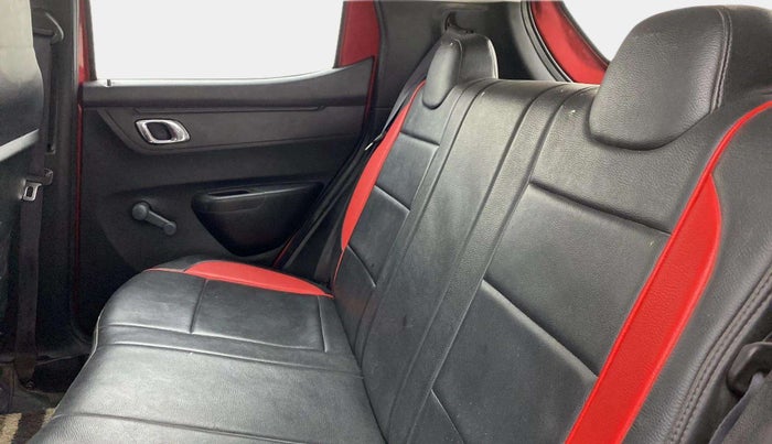 2018 Renault Kwid RXT 1.0, Petrol, Manual, 77,200 km, Right Side Rear Door Cabin